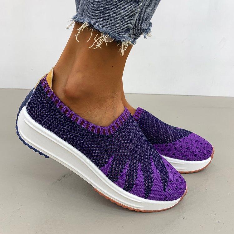 Amy – Ademend Flyknit Sneakers met Sleehak
