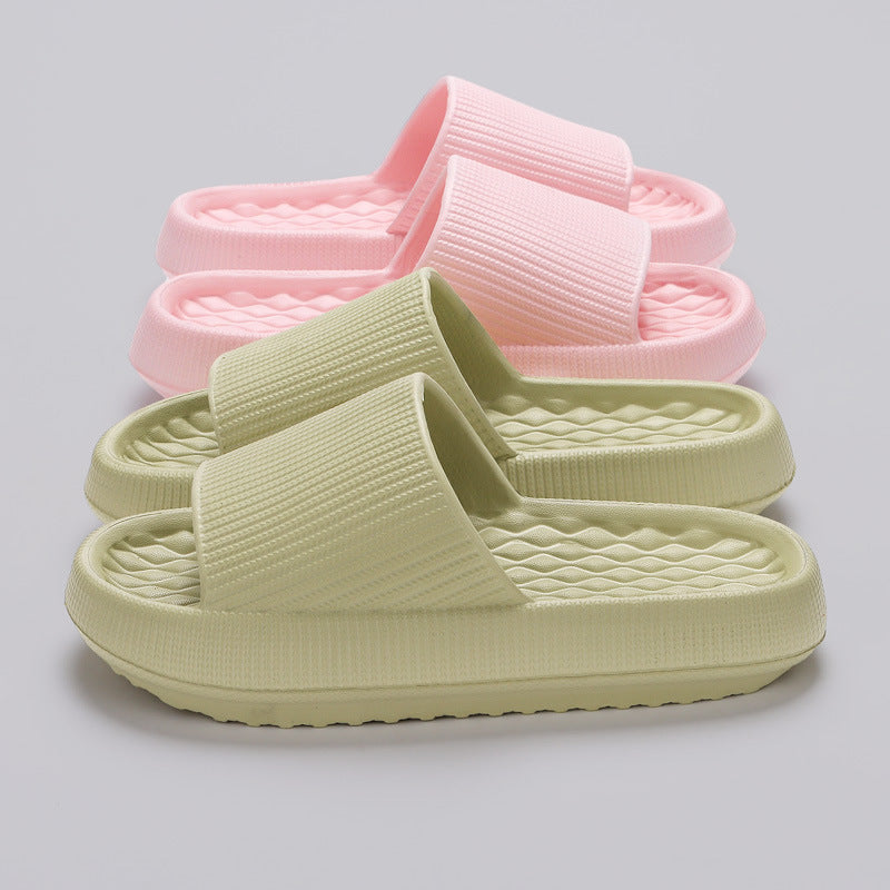 Brenda – Vegan leren slippers met ruitpatroon en antislipzool