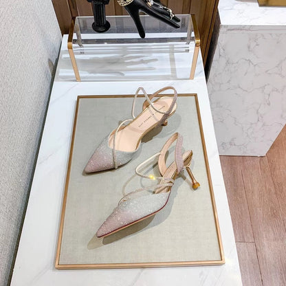 Gabrielle – Kristallen Stilettos met Puntige Neus